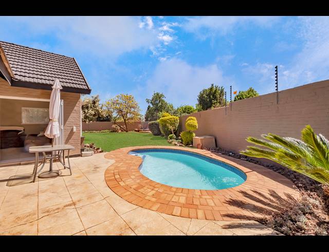 3 BEDROOM HOUSE FOR SALE IN KENSINGTON B